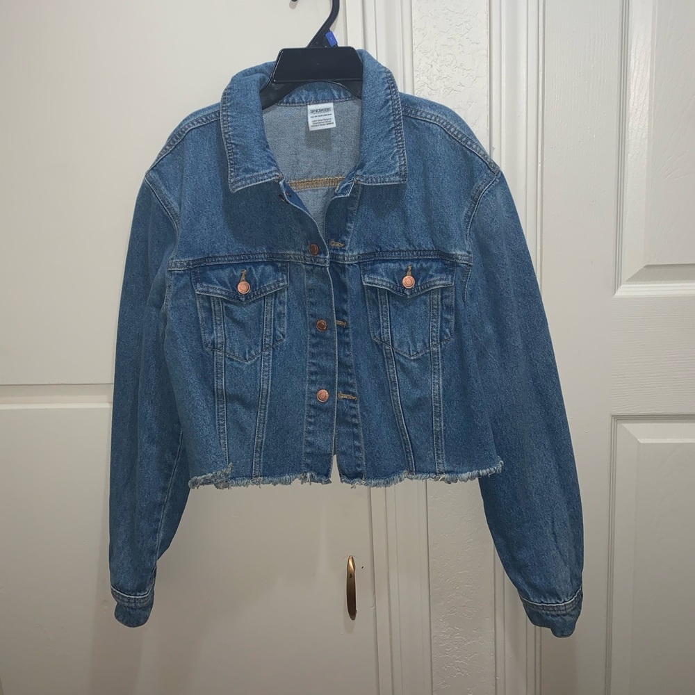 PINK/VS cropped denim jacket